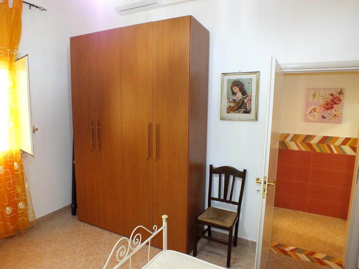 Casa Fronte Mare Villa Марина ди Манкаверза Екстериор снимка