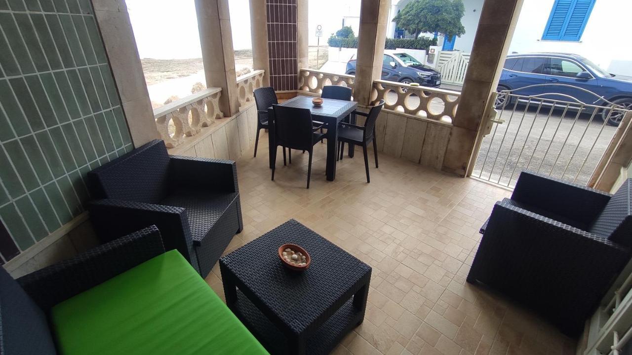 Casa Fronte Mare Villa Марина ди Манкаверза Екстериор снимка